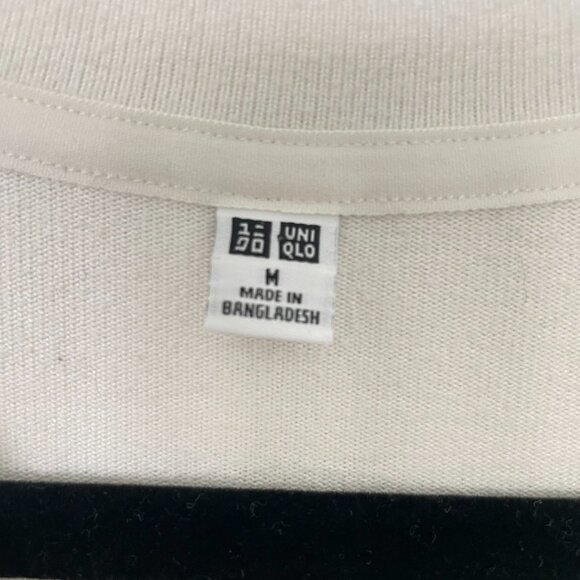 Uniqlo Crew Neck Long-Sleeve Pullover - Size M - Picture 5 of 5